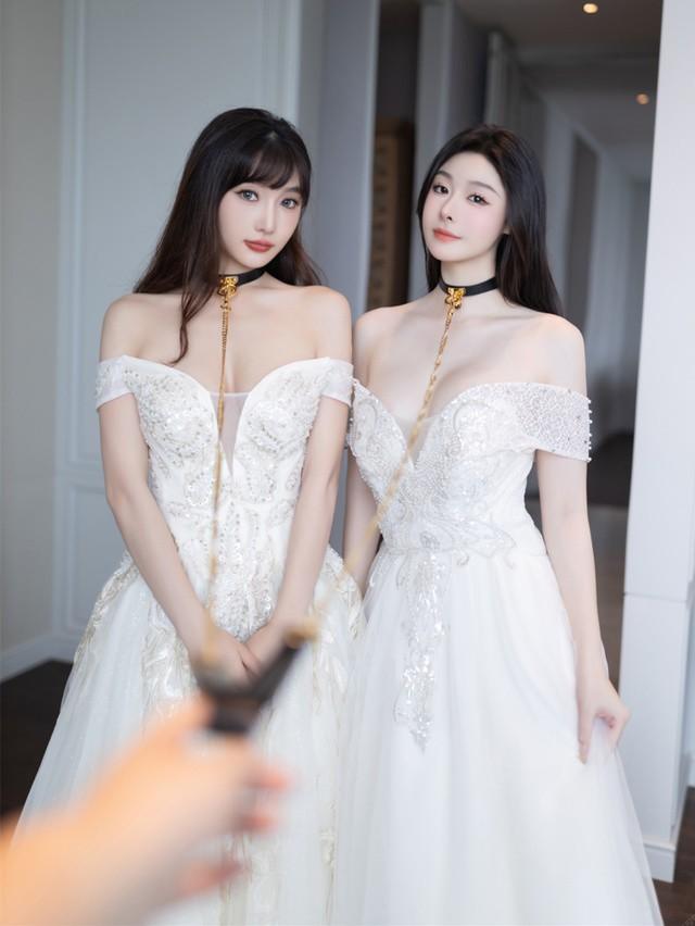 是小逗逗&陆萱萱 – 双人婚纱 [100P-1.13GB]